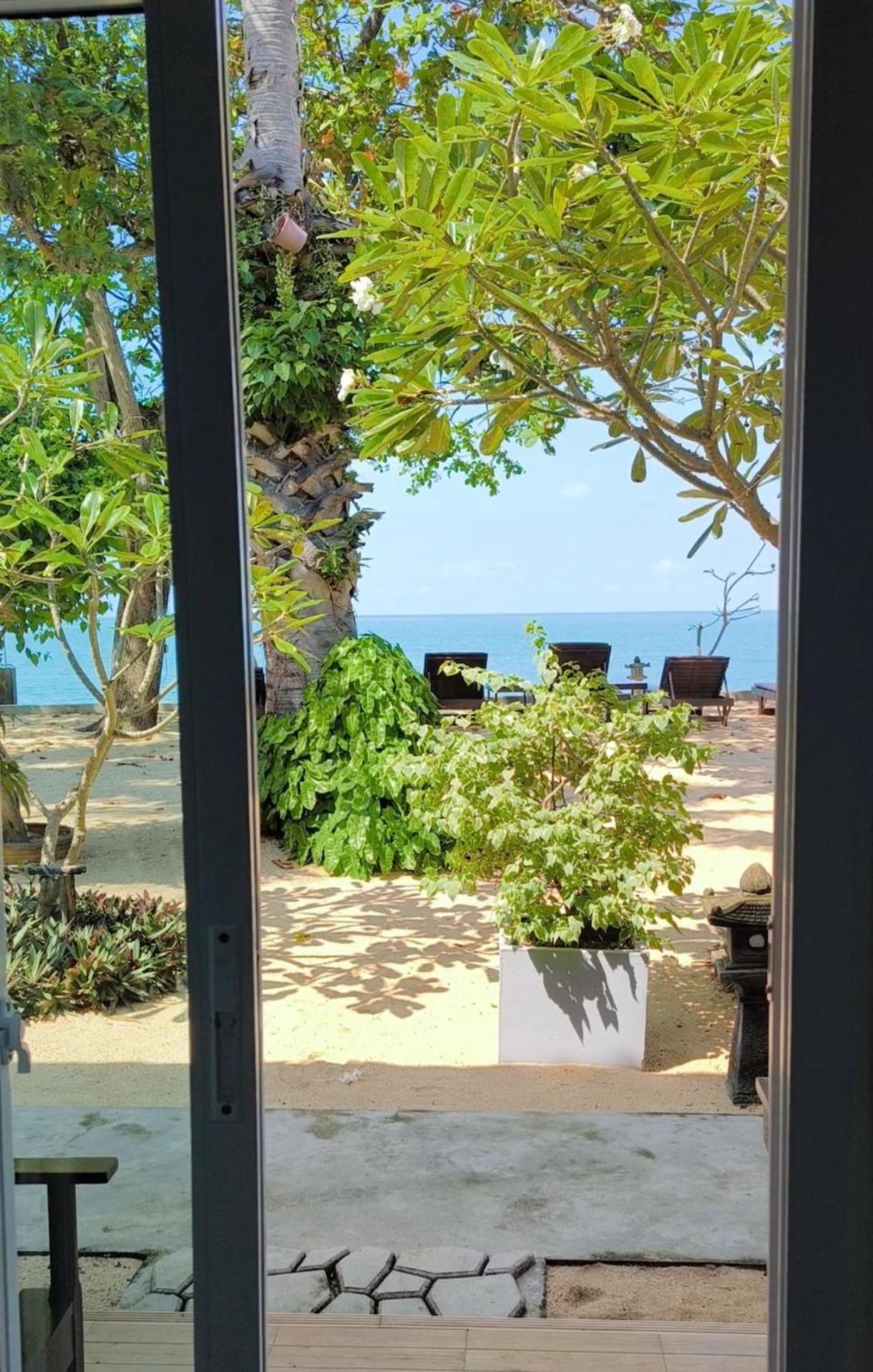 Maenam Villa Hotel Mae Nam Bagian luar foto